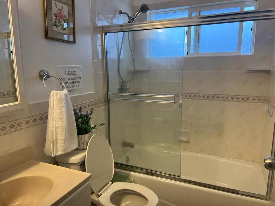 Affordable Private Rooms With Shared Bath Kitchen Near Sfo Дейли-Сити Экстерьер фото