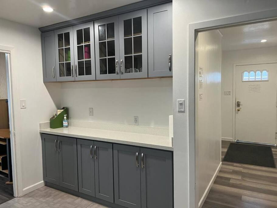 Affordable Private Rooms With Shared Bath Kitchen Near Sfo Дейли-Сити Экстерьер фото